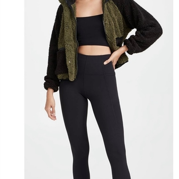 NWT Plush x Revolve Olive & Black Sherpa Zip Up Jacket with Hood - Picture 2 of 12